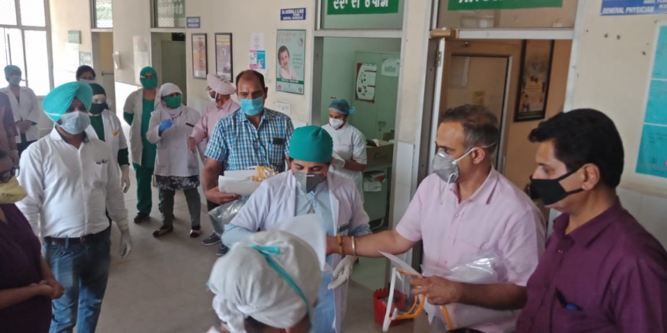 पंजाब सरकार ने  22000 सरकारी कर्मचारियों को कोरोना वॉरियरज़ के रूप में तैयार कर दिया 